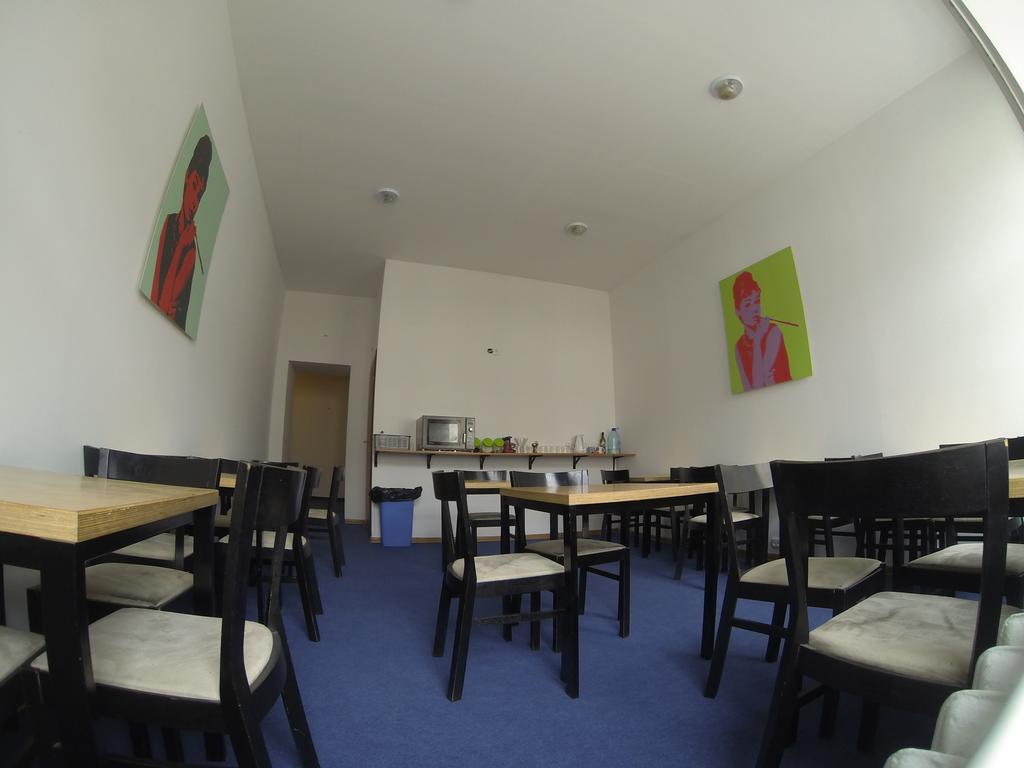 Budget Central VNO Extérieur photo